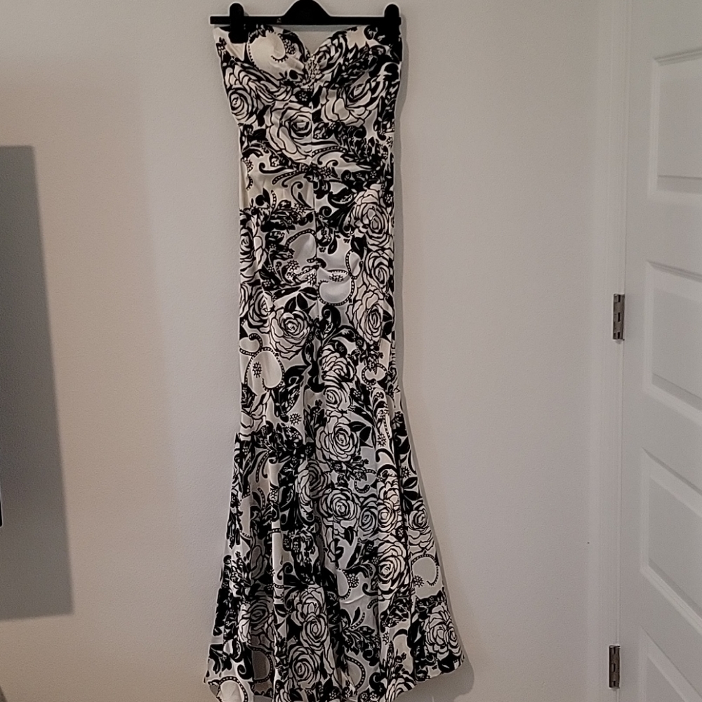 Mermaid Prom Formal Black and White dress